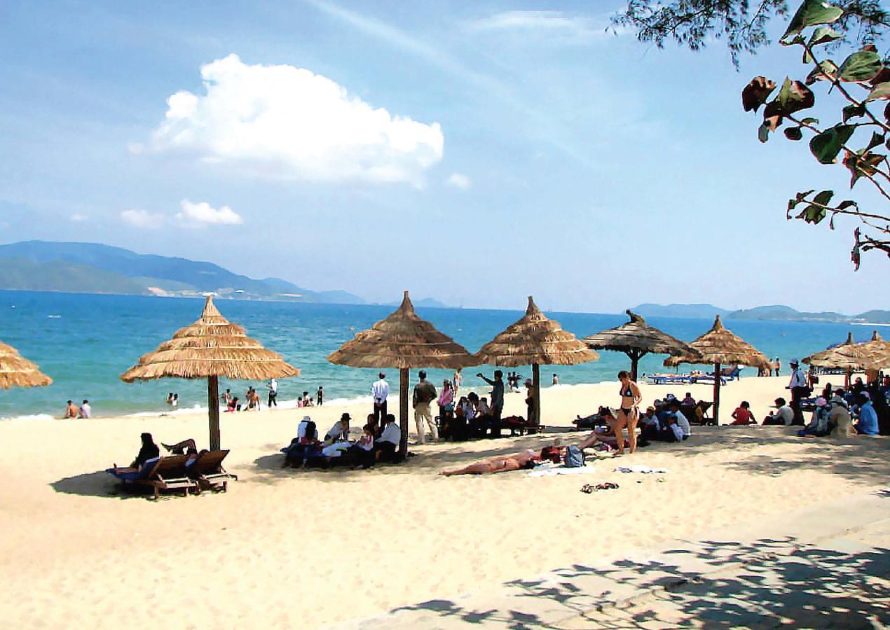 Glocal Beachside Hostel Da Nang Exterior photo